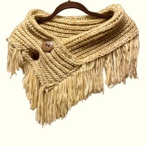 Women's Warm Button Accent Cable Knit Scarf